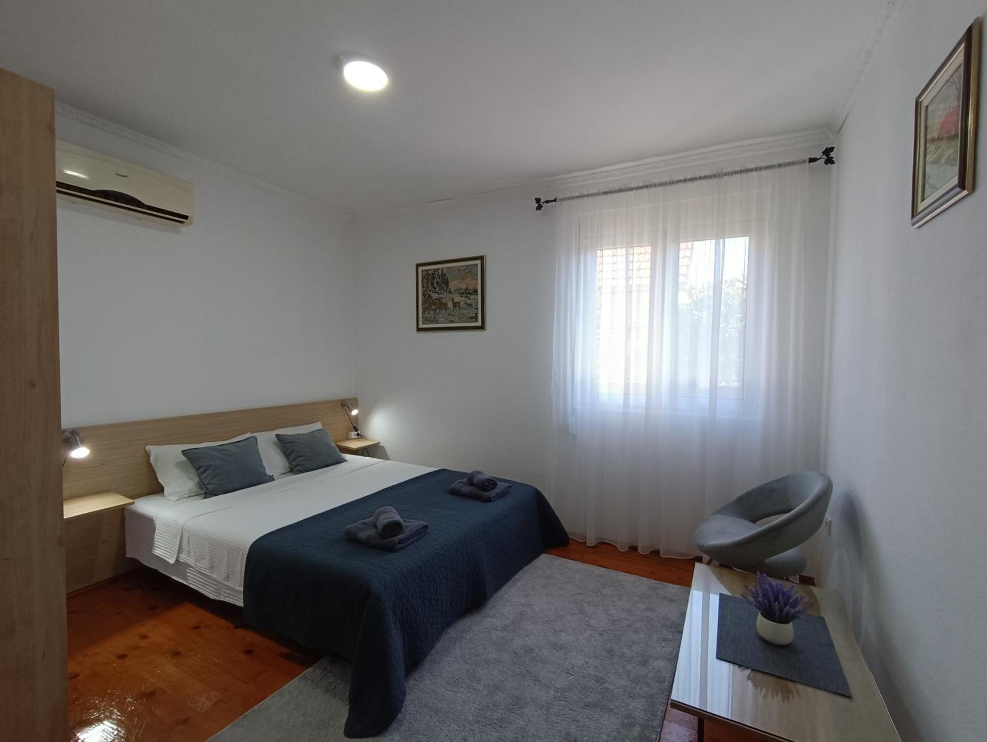 Entire House Floor - 2-Bedroom Cozy & Peaceful Apartment Podgorica Exterior foto